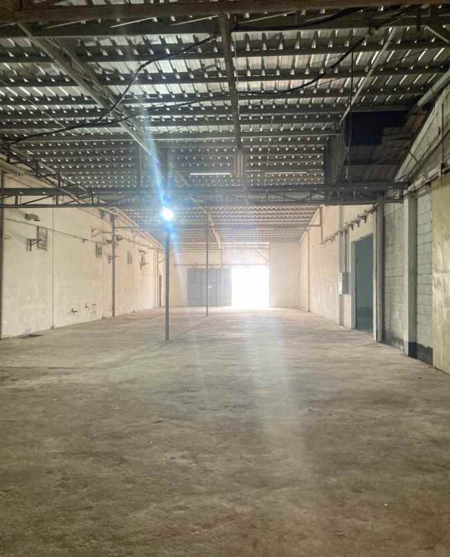 dijual ruko gudang kantor kec pasar kemis kab