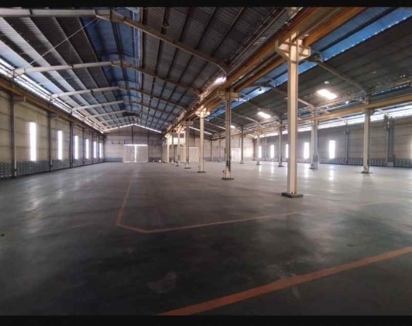 dijual ruko gudang kantor kerawang