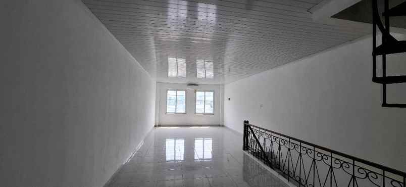 dijual ruko gudang kantor kota wisata cibubur