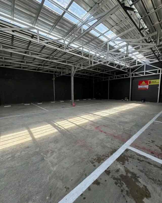 dijual ruko gudang kantor petemon sidomulyo