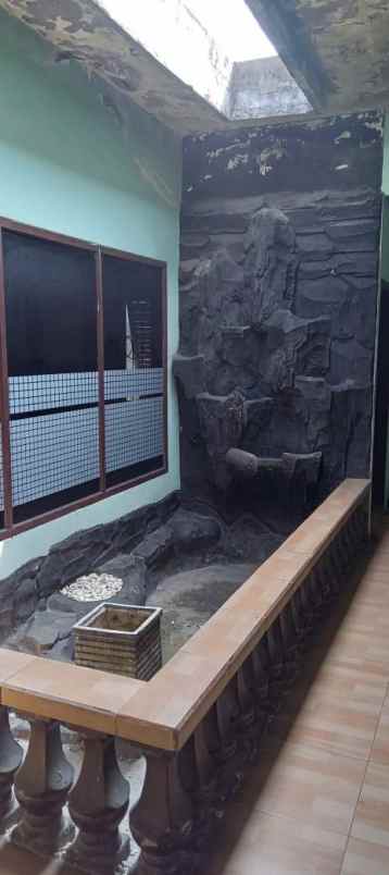 dijual ruko gudang kantor suko