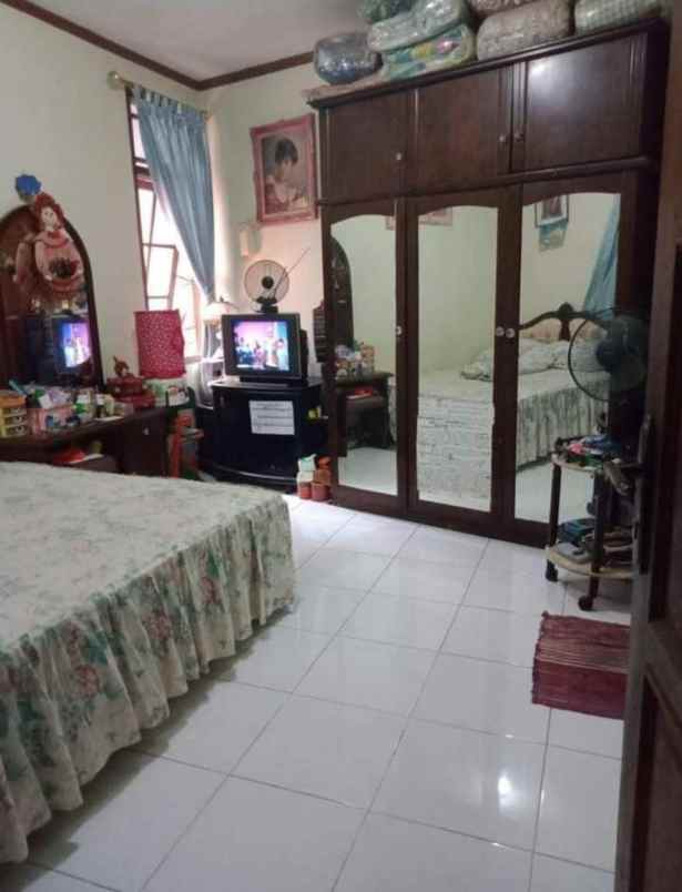 dijual rumah 2 lantai di antapani kodya bandung