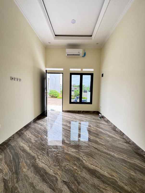 dijual rumah 2 lantai ready stock di kranggan cibubur
