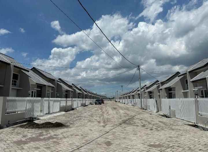 dijual rumah alana cemandi 6