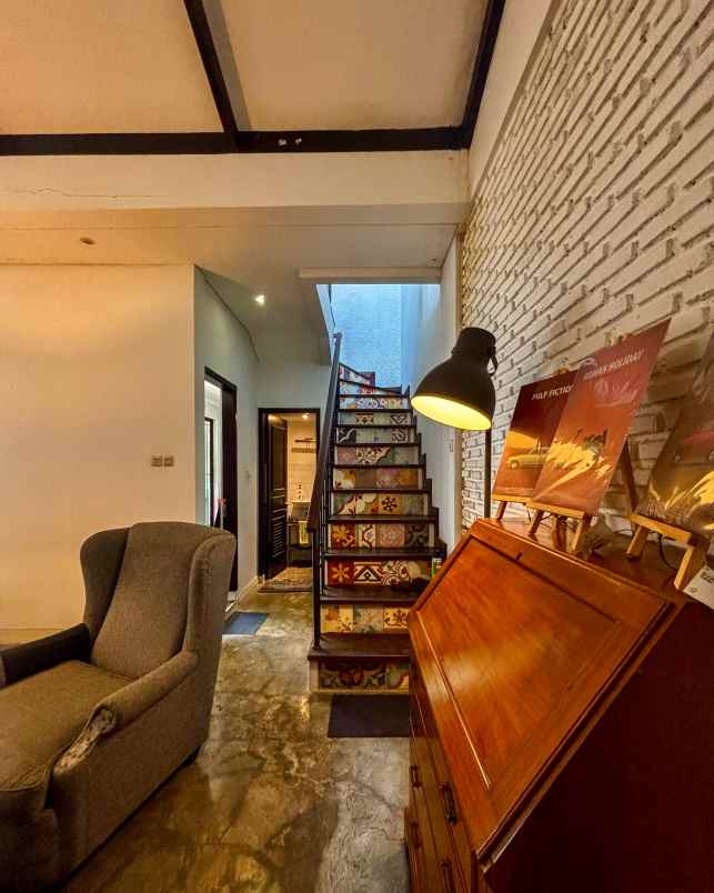 dijual rumah andara depok