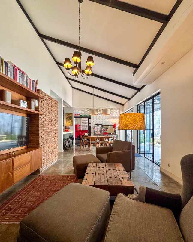 dijual rumah andara depok