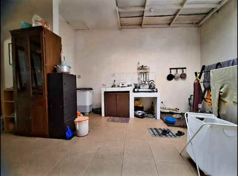 dijual rumah arcamanik