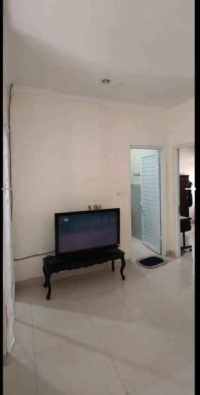 dijual rumah asri furnished dekat antapani bandung