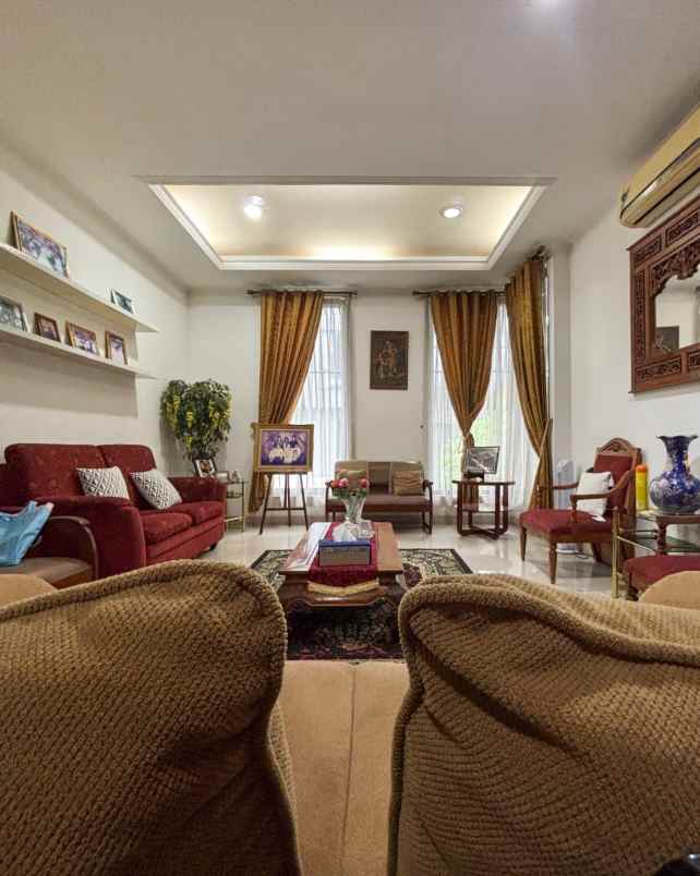 dijual rumah bangka kemang jaksel