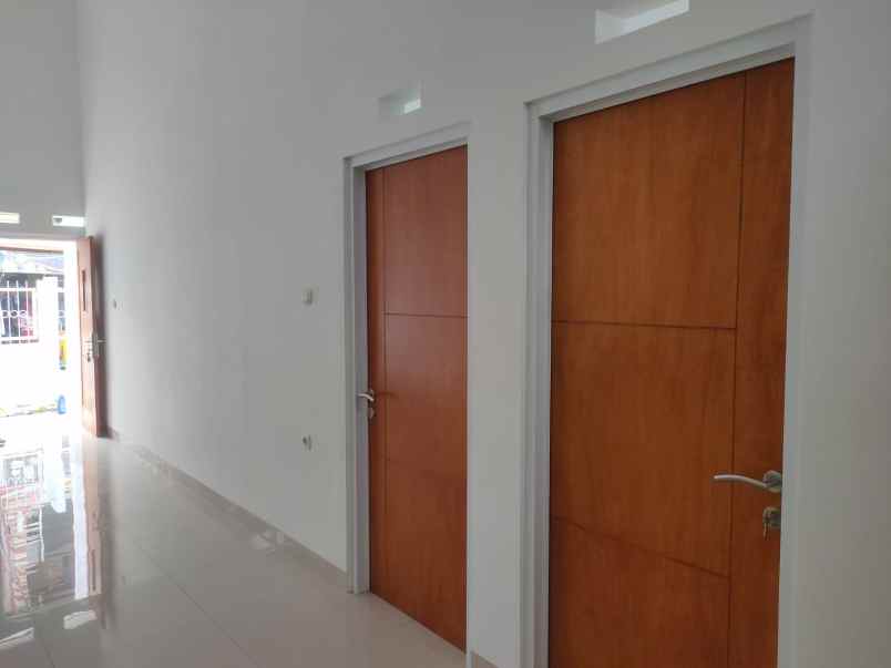 dijual rumah baru jln kolonel masturi