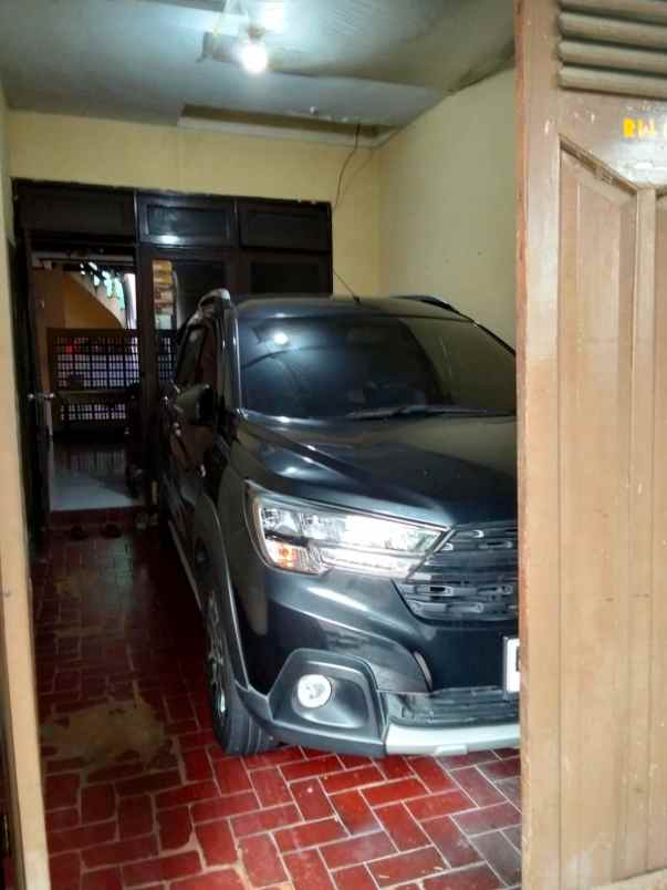 dijual rumah bidara cina jatinegara