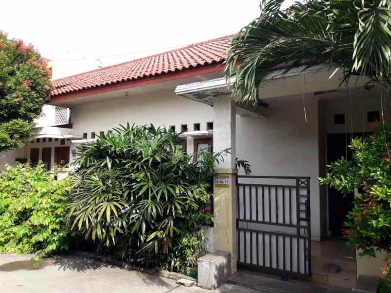 dijual rumah billymoon pondok kelapa