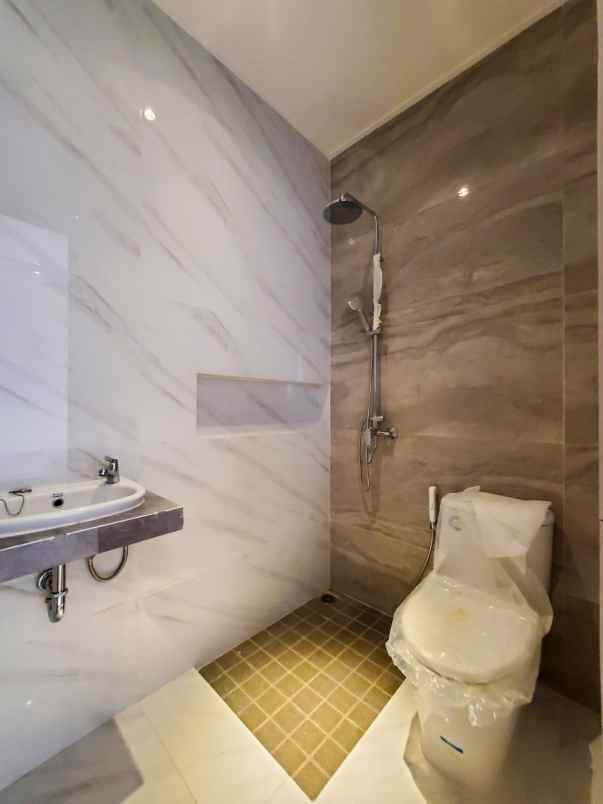 dijual rumah bintaro jaya tangerang selatan