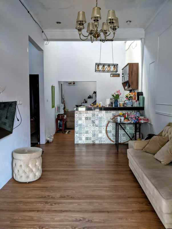 dijual rumah bojongsari depok