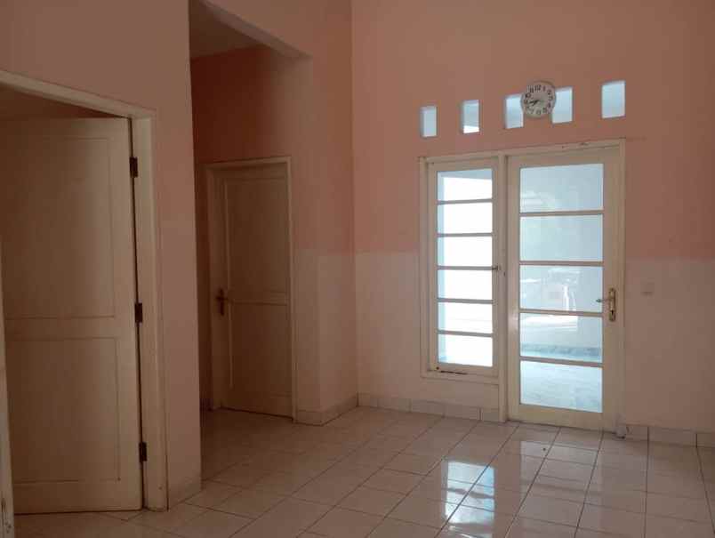 dijual rumah bsd delatinos