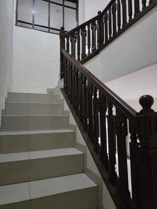 dijual rumah bub di griya inti sentosa