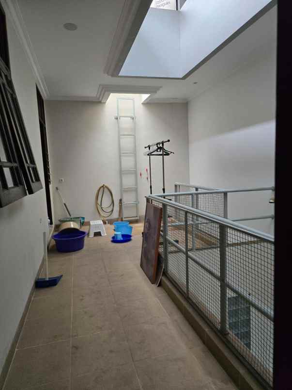 dijual rumah bub di griya inti sentosa