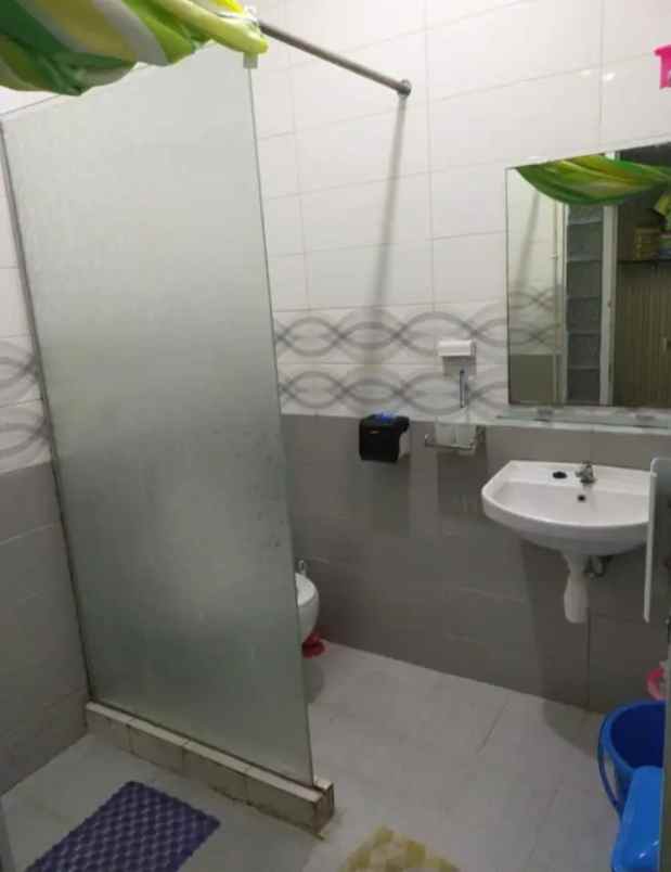 dijual rumah bukit wahid manyaran semarang