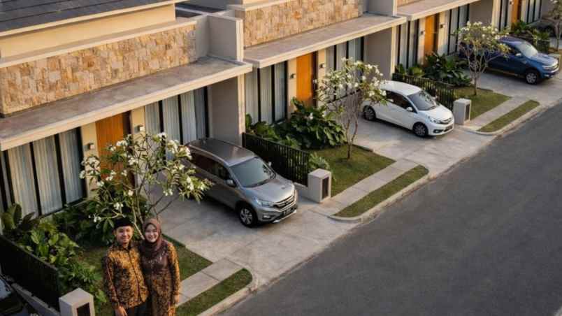 dijual rumah bumi tanjung sari