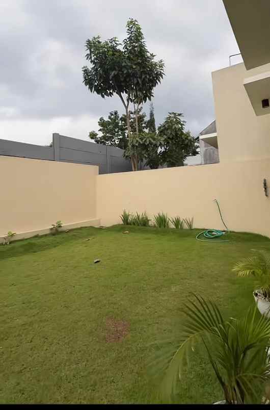 dijual rumah cemorokandang kedungkandang