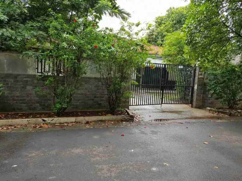 dijual rumah cempaka putih