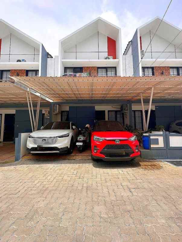 dijual rumah cilangkap jaktim