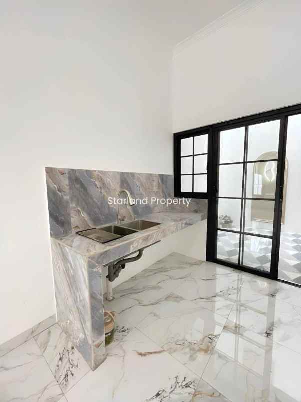 dijual rumah ciledug