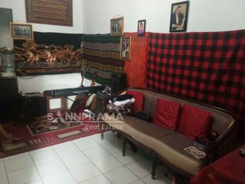 dijual rumah cinangka