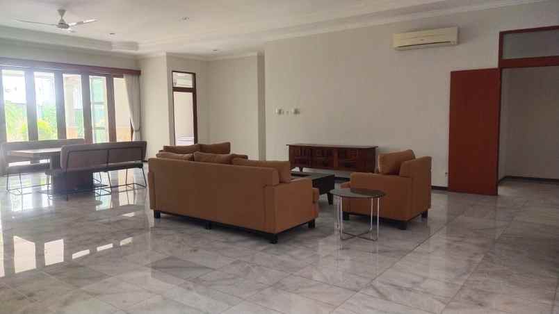 dijual rumah cipete
