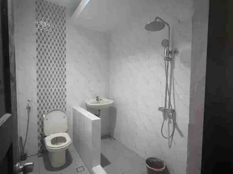 dijual rumah cipinang