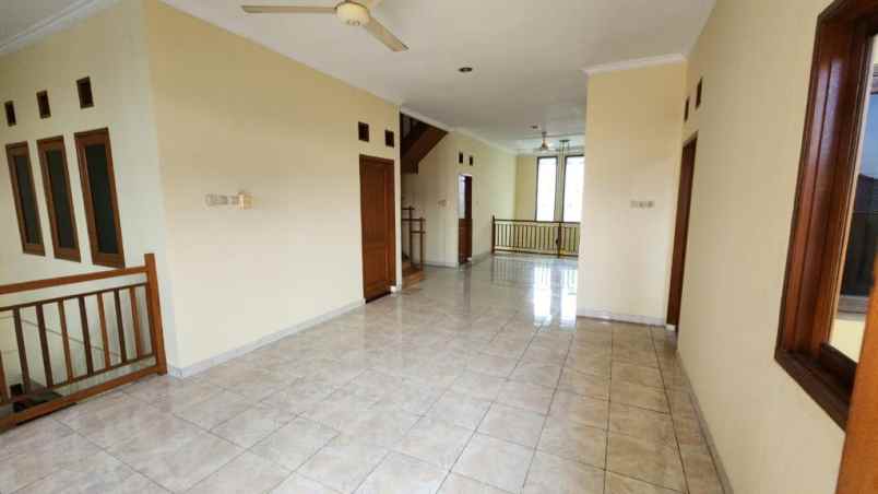 dijual rumah cipinang pulo gadung