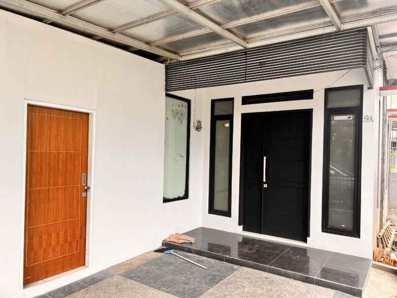 dijual rumah cisaranten kulon