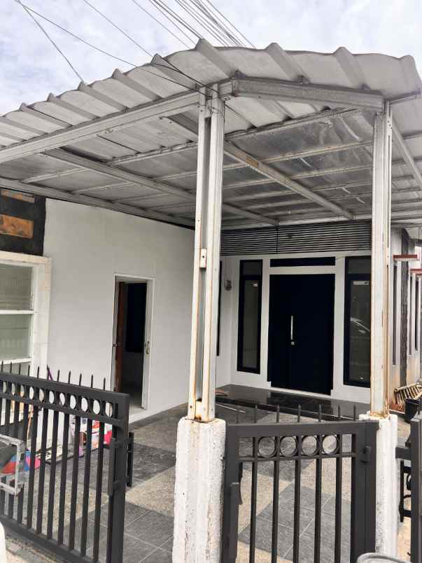 dijual rumah cisaranten kulon
