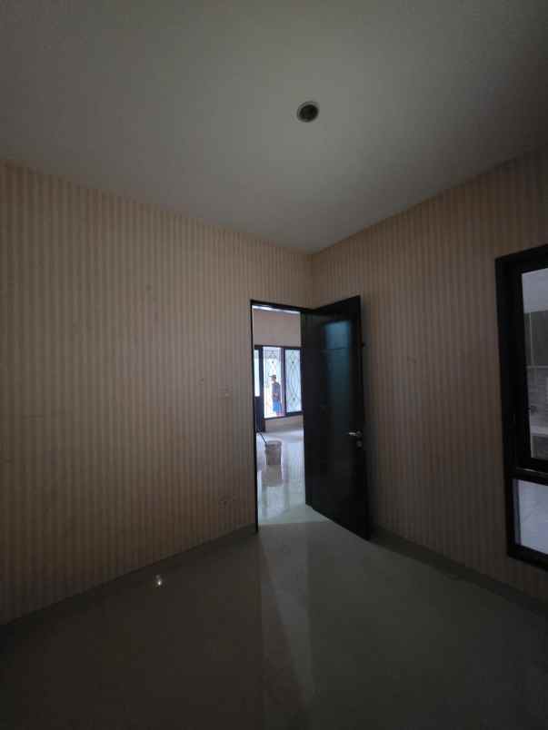 dijual rumah citra grand cibubur