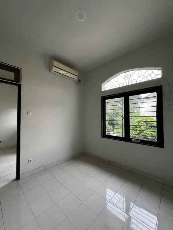 dijual rumah citragrand cibubur