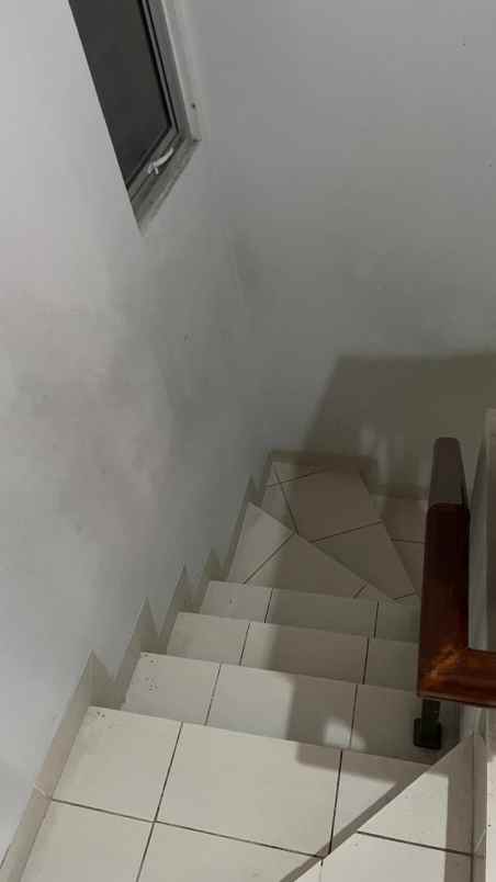 dijual rumah cluster boston village by