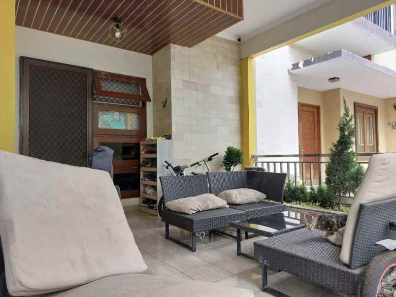 dijual rumah cluster harmoni harapan indah