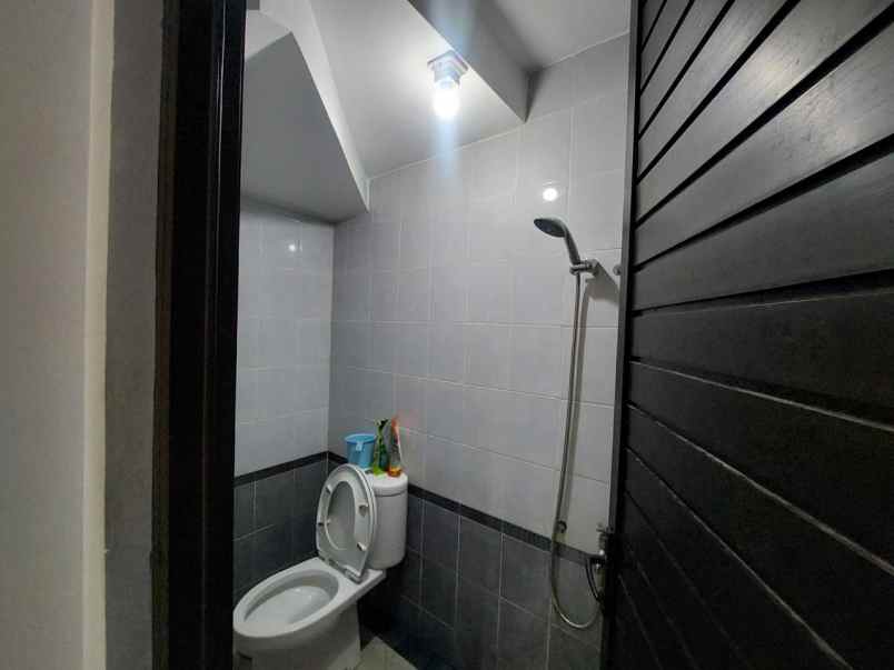 dijual rumah cluster harmoni harapan indah