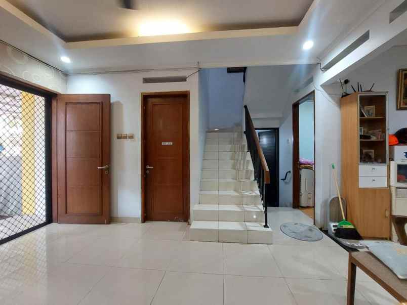 dijual rumah cluster harmoni harapan indah