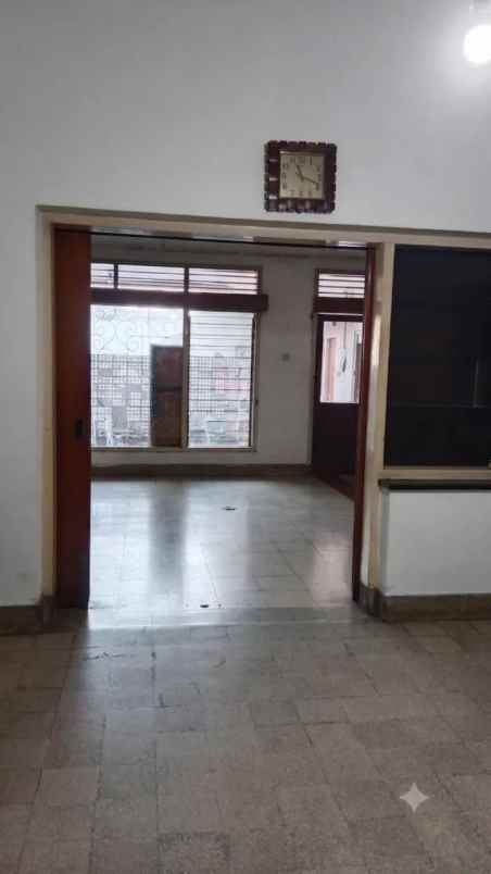 dijual rumah comal