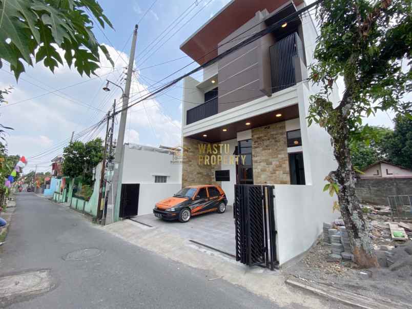 dijual rumah condongcatur depok sleman