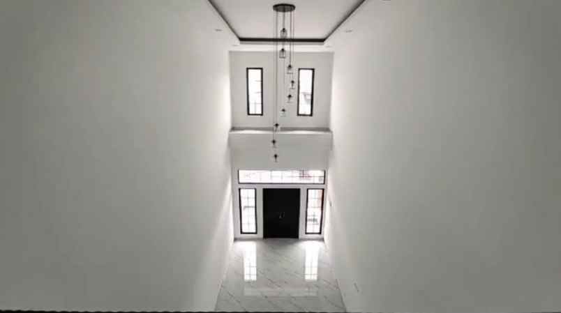 dijual rumah daan mogot kapuk