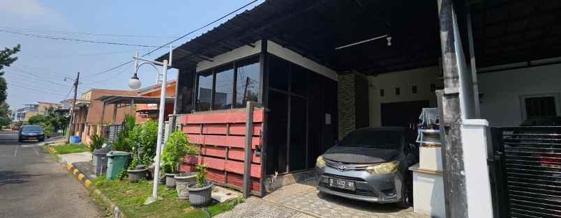 dijual rumah dekat sumarecon bekasi