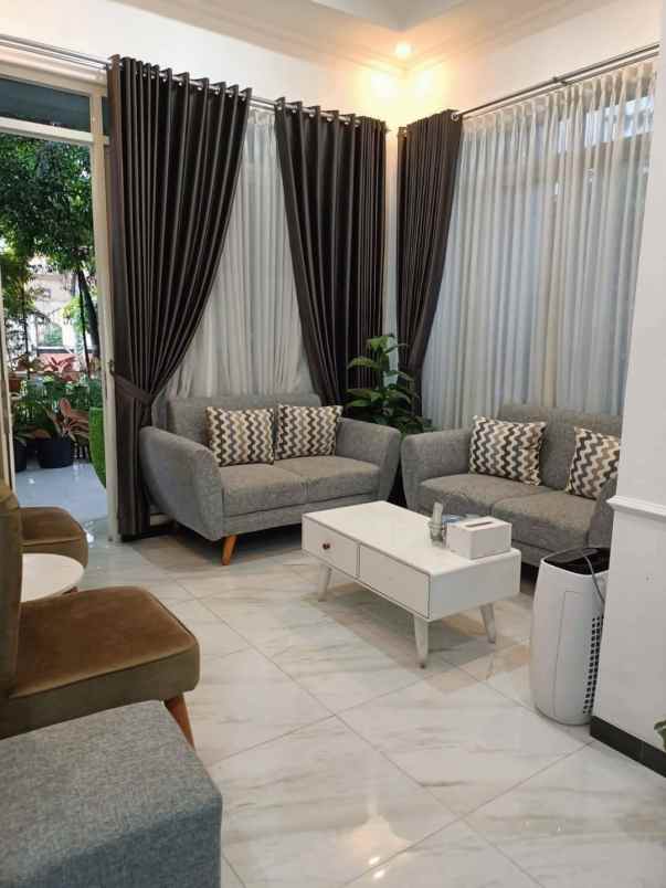 dijual rumah deltasari baru cluster