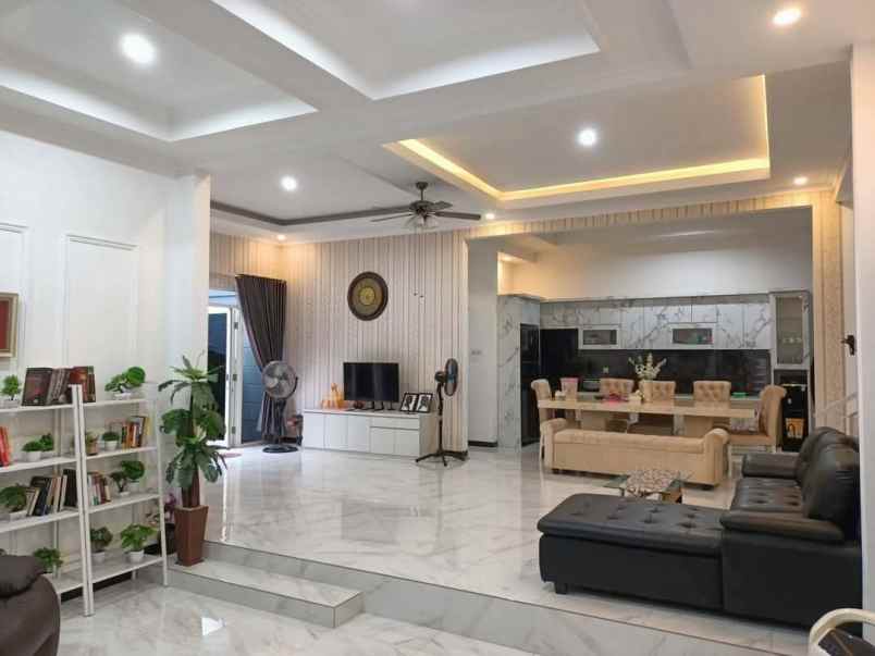 dijual rumah deltasari baru cluster