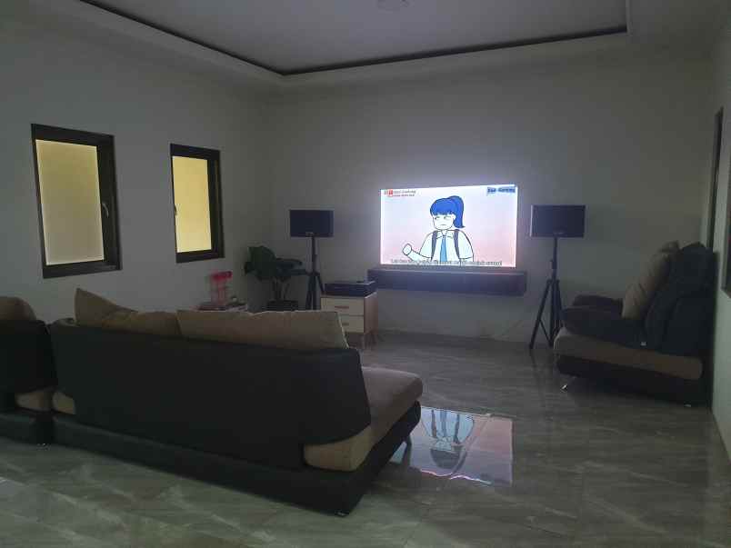 dijual rumah depan pt pupuk kujang cikampek