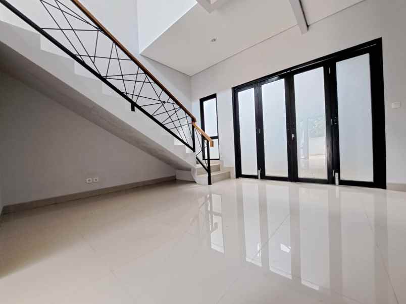 dijual rumah di mustika jaya kota bekasi roemah allea