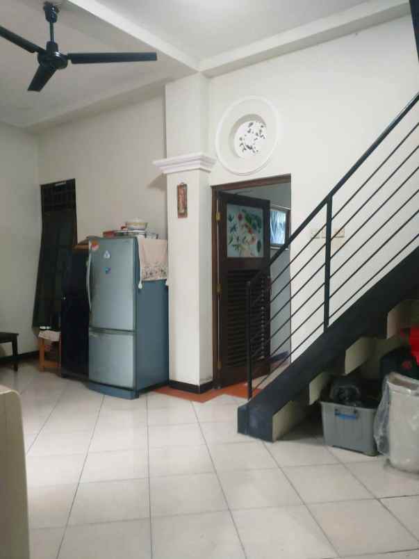 dijual rumah di plamongan indah pedurungan semarang