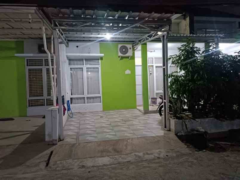 dijual rumah diover kredit rumah di