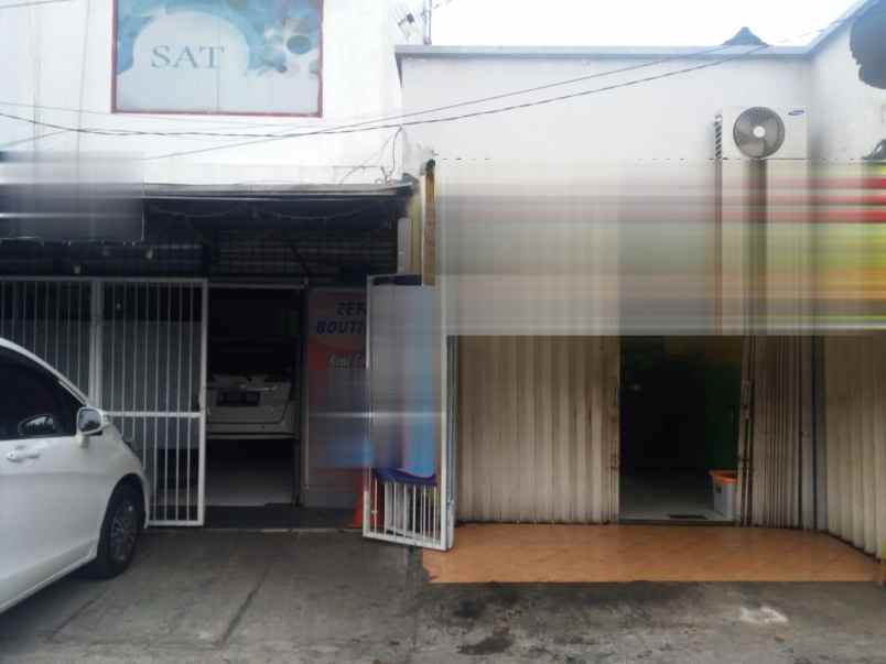 dijual rumah dukuh kramat jati jakarta